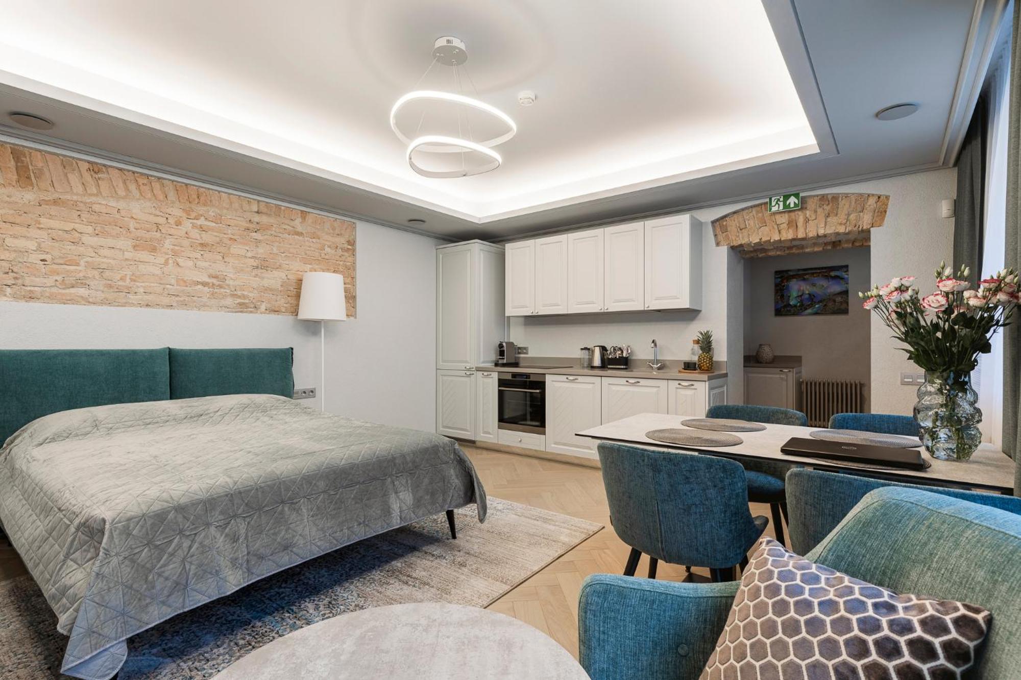 #Stayhere - Modern Luxury Apartments In The Heart Of Old Town VNO Exterior photo