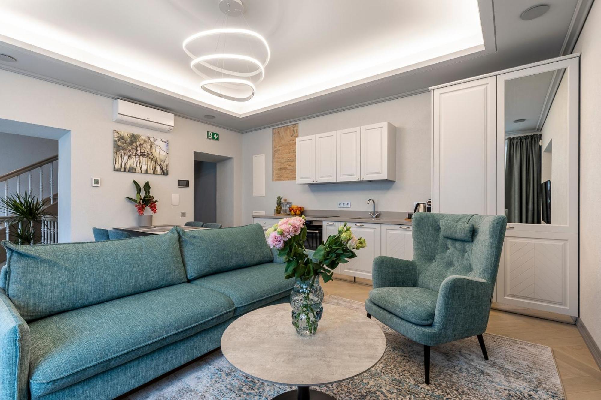 #Stayhere - Modern Luxury Apartments In The Heart Of Old Town VNO Exterior photo